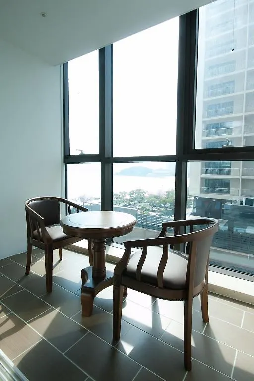 Pale De Cz Lct House Apartment Busan South Korea