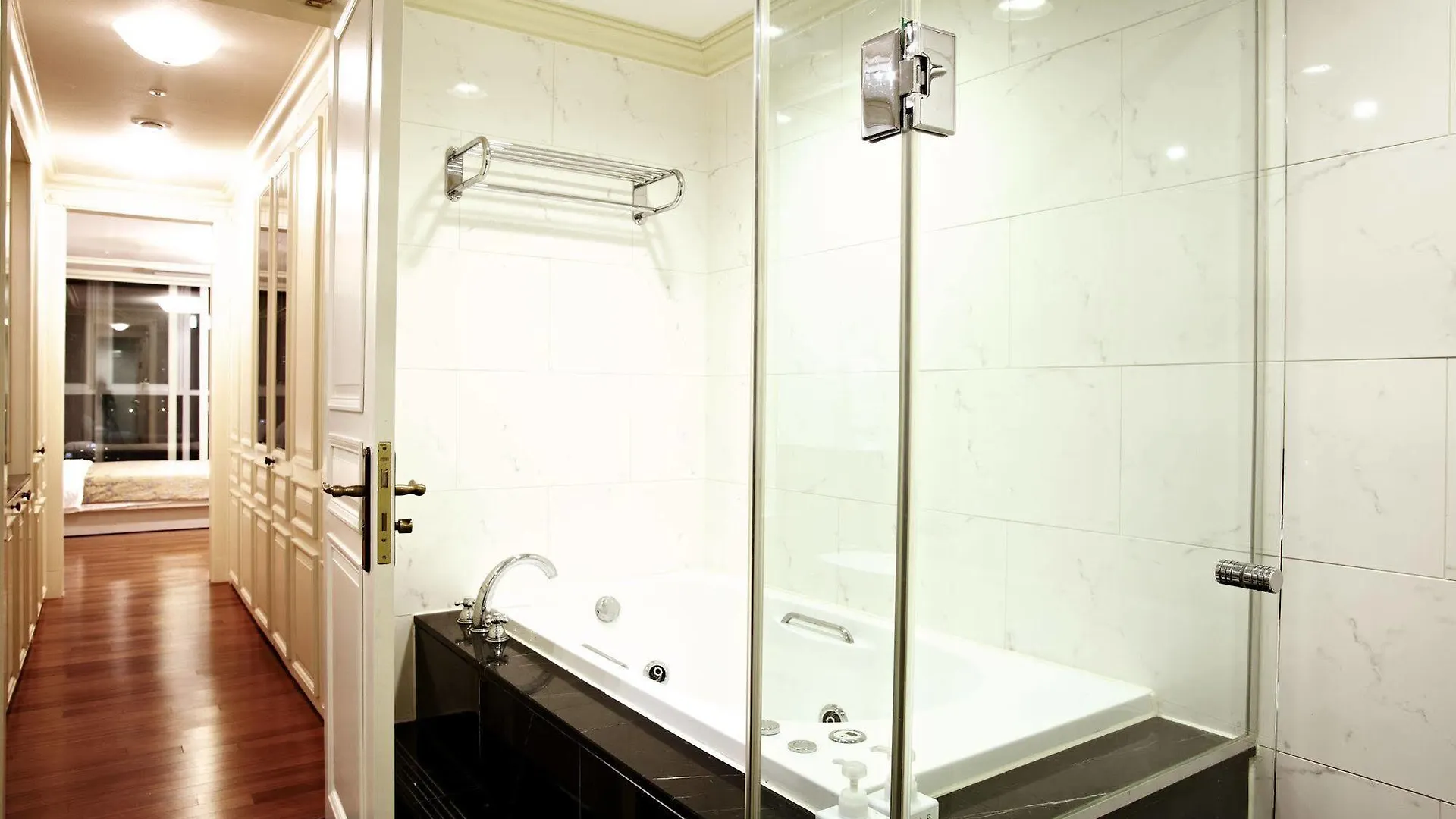 Pale De Cz Lct House Apartment Busan 0*,  South Korea