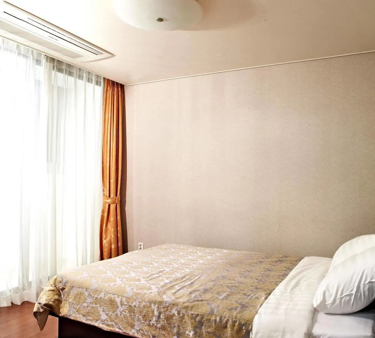 Pale De Cz Lct House Apartment Busan