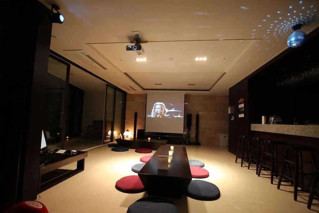 Pale De Cz Lct House Apartment Busan 0*,  South Korea