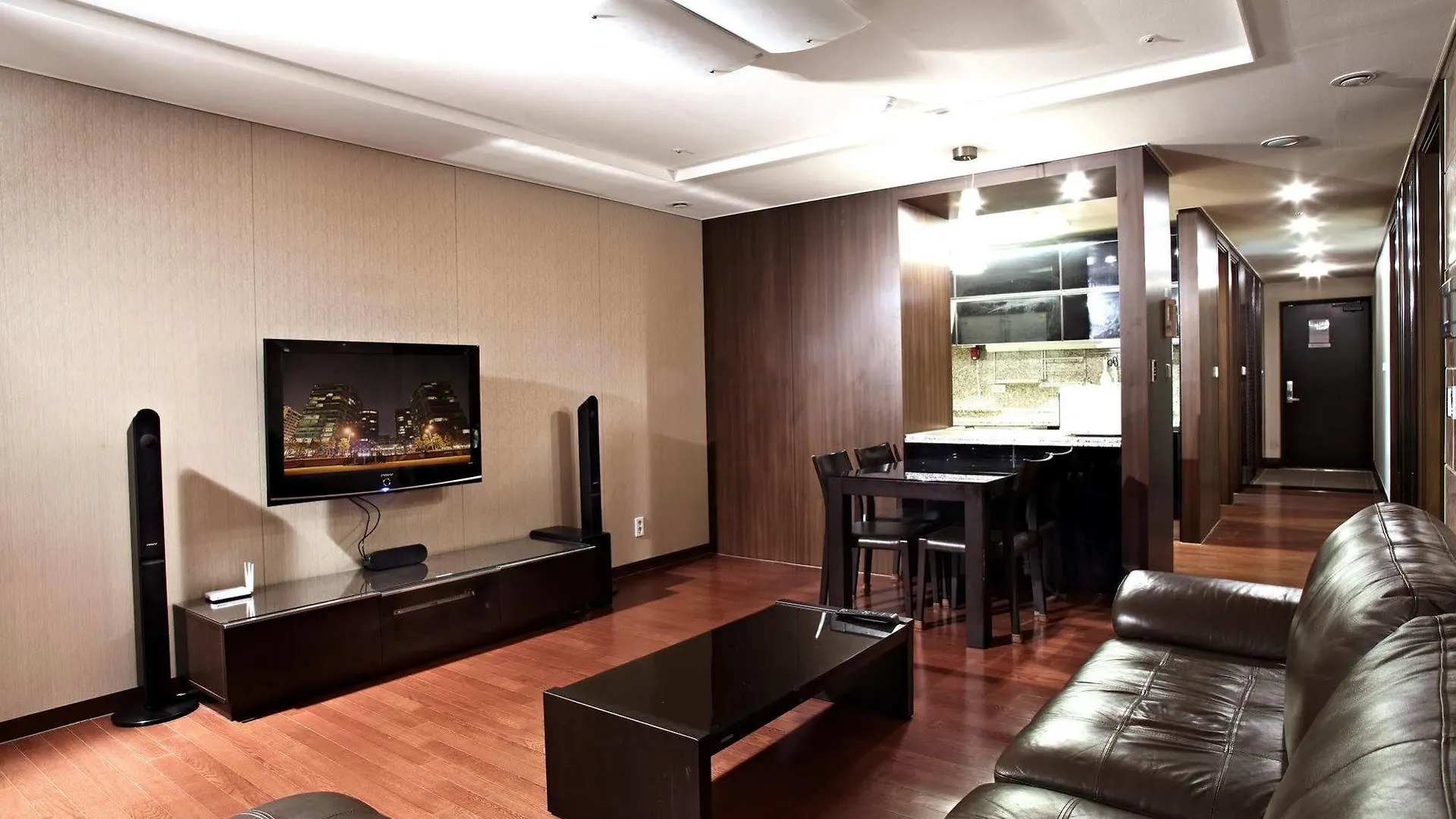 Pale De Cz Lct House Apartment Busan South Korea